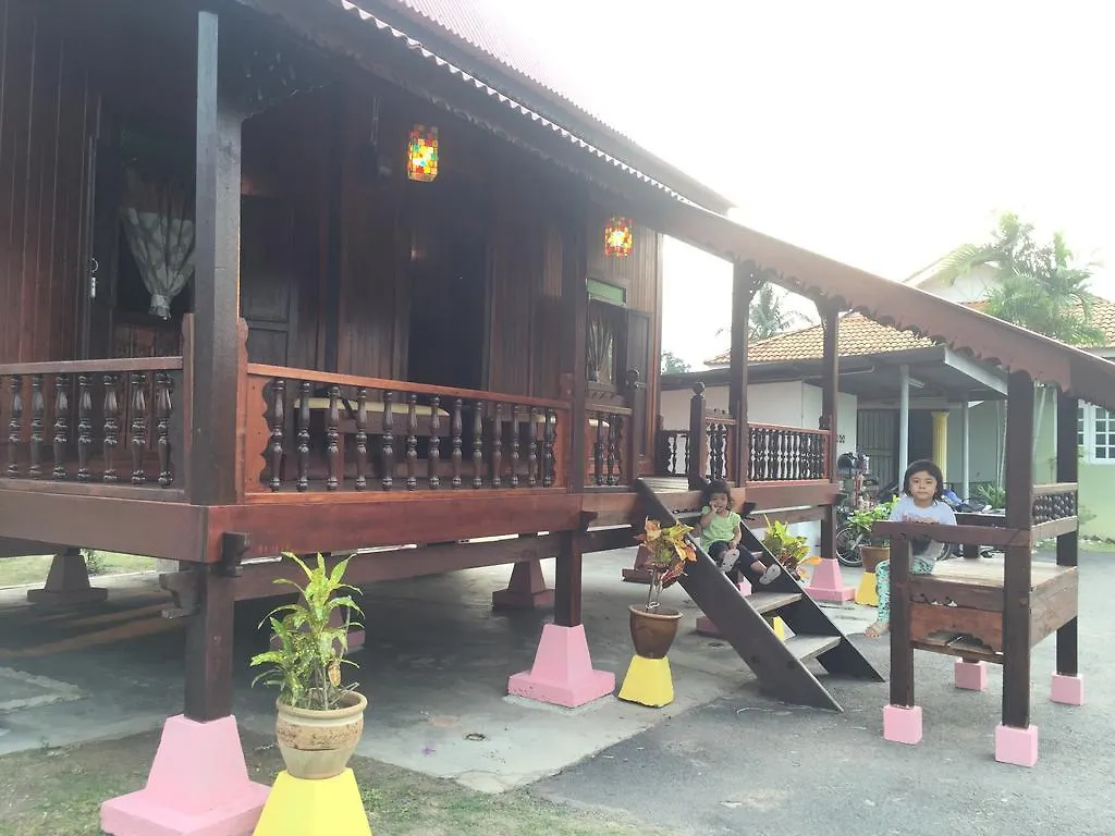 Muslimah Homestay Rumah Melaka Ma­lay­sia